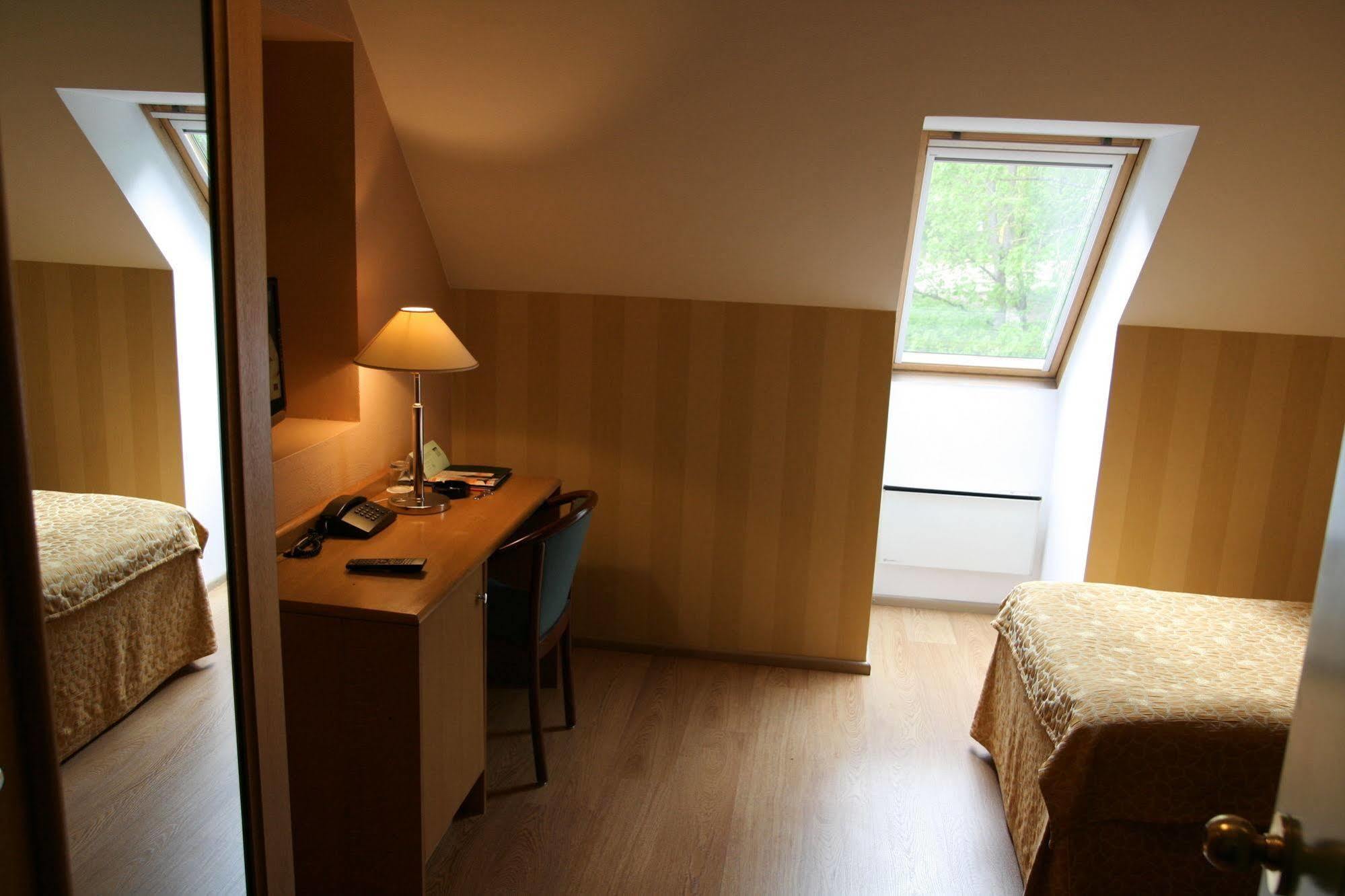 Barclay Hotel Tartu Ngoại thất bức ảnh