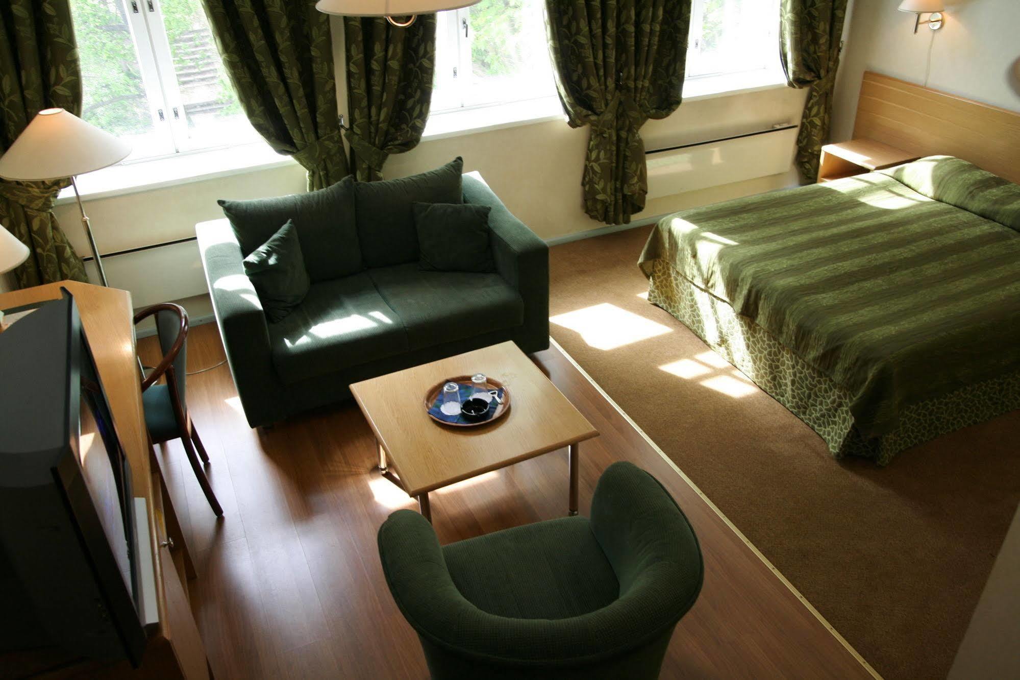 Barclay Hotel Tartu Ngoại thất bức ảnh