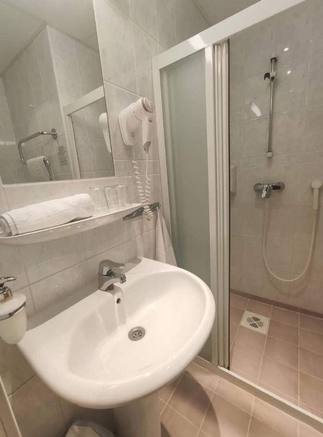 Barclay Hotel Tartu Ngoại thất bức ảnh